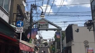 定番の商店街