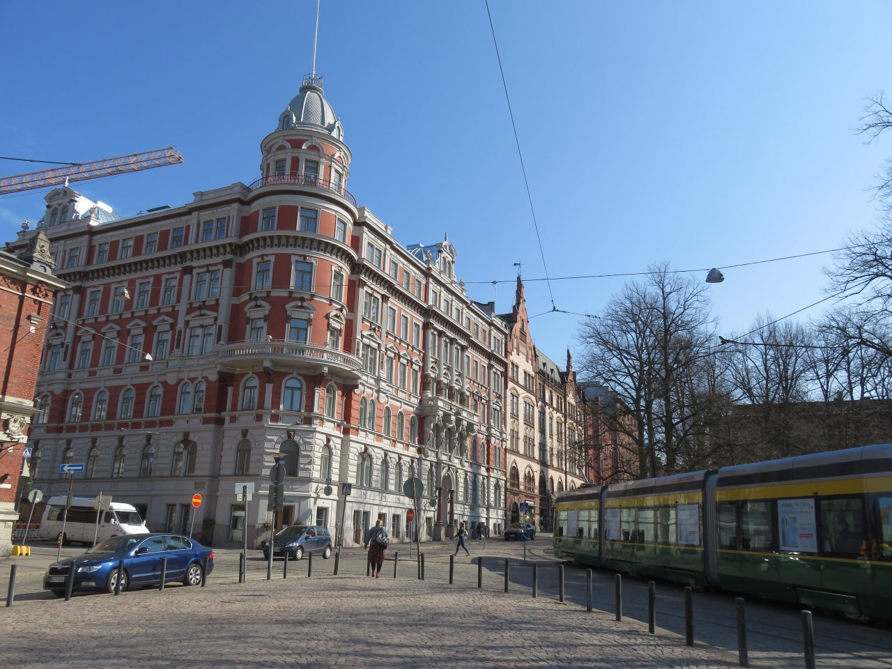 デザイン博物館へ