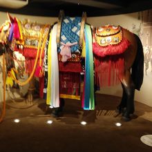 チャグチゃグ馬コが展示