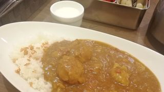 元町チキンカレーのお店 パルフェ 県庁前本店
