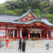 神社前の広場からの津和野の景色がいいです