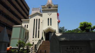 日本初のプロテスタント教会は毎月第３金曜日のみ内部公開しています