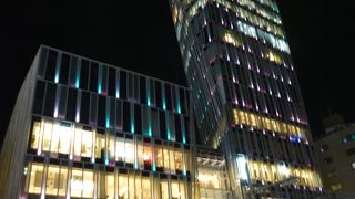 夜空に際立っていました