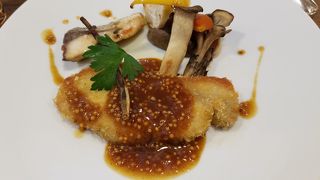 デジューネカンパニュラ