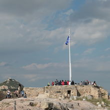 アクロポリス展望台は人気のスポットです