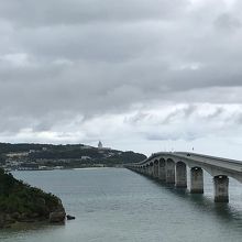 古宇利大橋南詰展望台からの眺め 