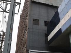 D ヴァリー エクスプレス マッカサン 写真