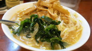 ラーメンだけでなく、餃子も美味しい！