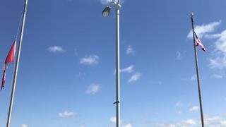 歩いて国境越え