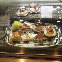 ケーキは高いですね