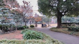 公園内にもたくさんの観光スポットがあり、絶対見逃せない場所