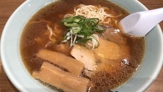 シンプルで美味しい醤油ラーメン