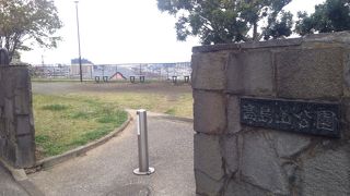 坂の上なので眺めが良い