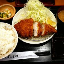 ロースかつ定食