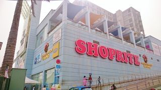 ショップライト ガーナ (オス店)