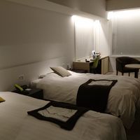 横長の広めの部屋。