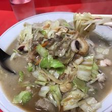 コショウの味しかしないちゃんぽん。でもハマる人も大勢