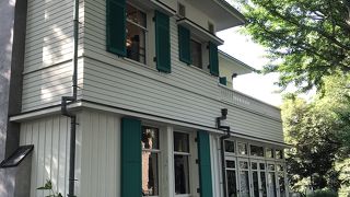 貿易商支配人の私邸