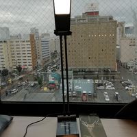 仕事もしやすいデスク