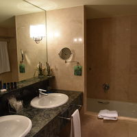 バスタブと洗面