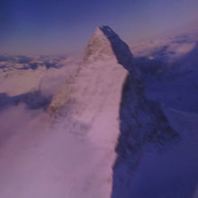 ソアリング オーバー ザ ホライズン (翔翔飛越地平線)