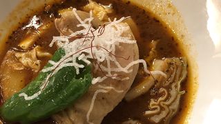 恵比寿にあるスープカレーの店。