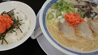 MARKIS福岡ももちのフードコートにあるラーメン屋!!