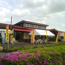 養生市場建物です。どことなく中華風