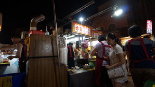 寧夏夜市で鶏肉飯を食べるならこちら