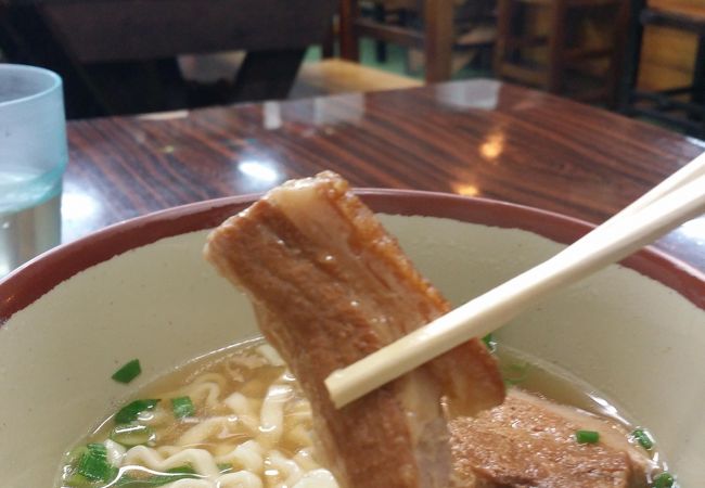 熱々の沖縄そば