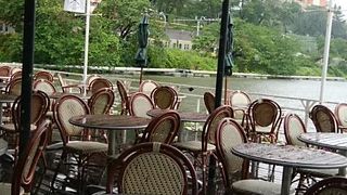 お天気が良ければ気持ちがいい場所かもしれませんが