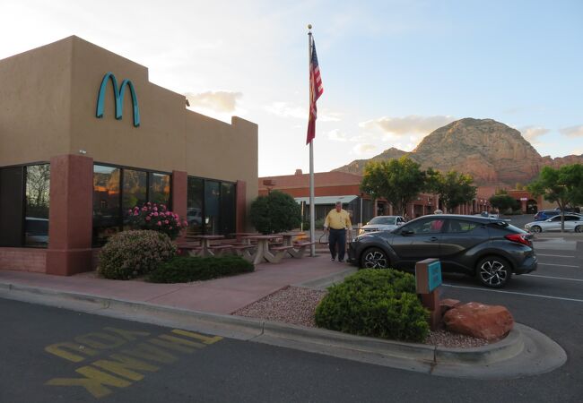 超レア　アメリカ　マクドナルド マクドナルド (セドナ店) クチコミ・アクセス・営業時間｜セドナ