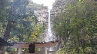 日本三大瀑布の1つ