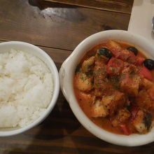 ポテトとタラのトマト煮