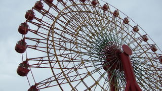 アンパンマンミュージアムとなり