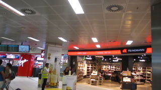 コンパクトな空港