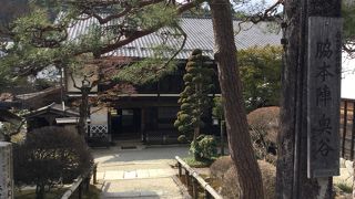 脇本陣奥谷です