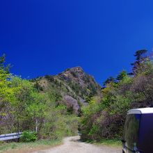 瓶ヶ森登山口駐車場（ここはサブの駐車場でした）