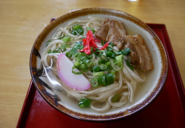 沖縄の沖縄、大正区平尾のいっちゃんで沖縄そばを