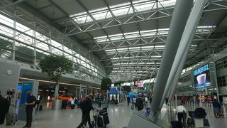 買い物は出国前に