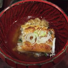 最後は出汁をかけて