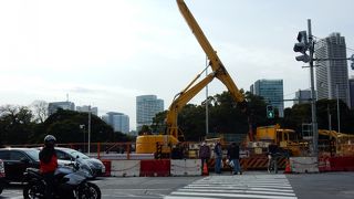 浜離宮の入り口