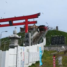 蕪島神社です