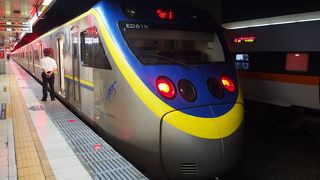 とってもリーズナブルな鉄道