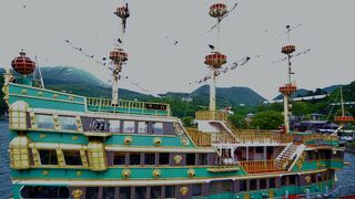 海賊は泳げるから救命具は不要なのか。救命具が見当たらない海賊船