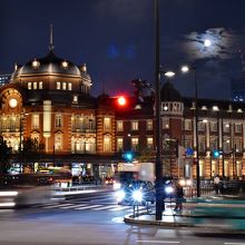 三角屋根に変わったドーム屋根。