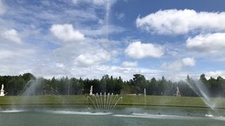 噴水ショーで別料金