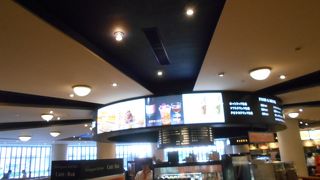 品川プリンスのフードコート