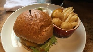 イーストヴィレッジ