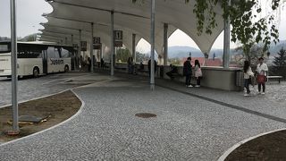 旧市街にも近い